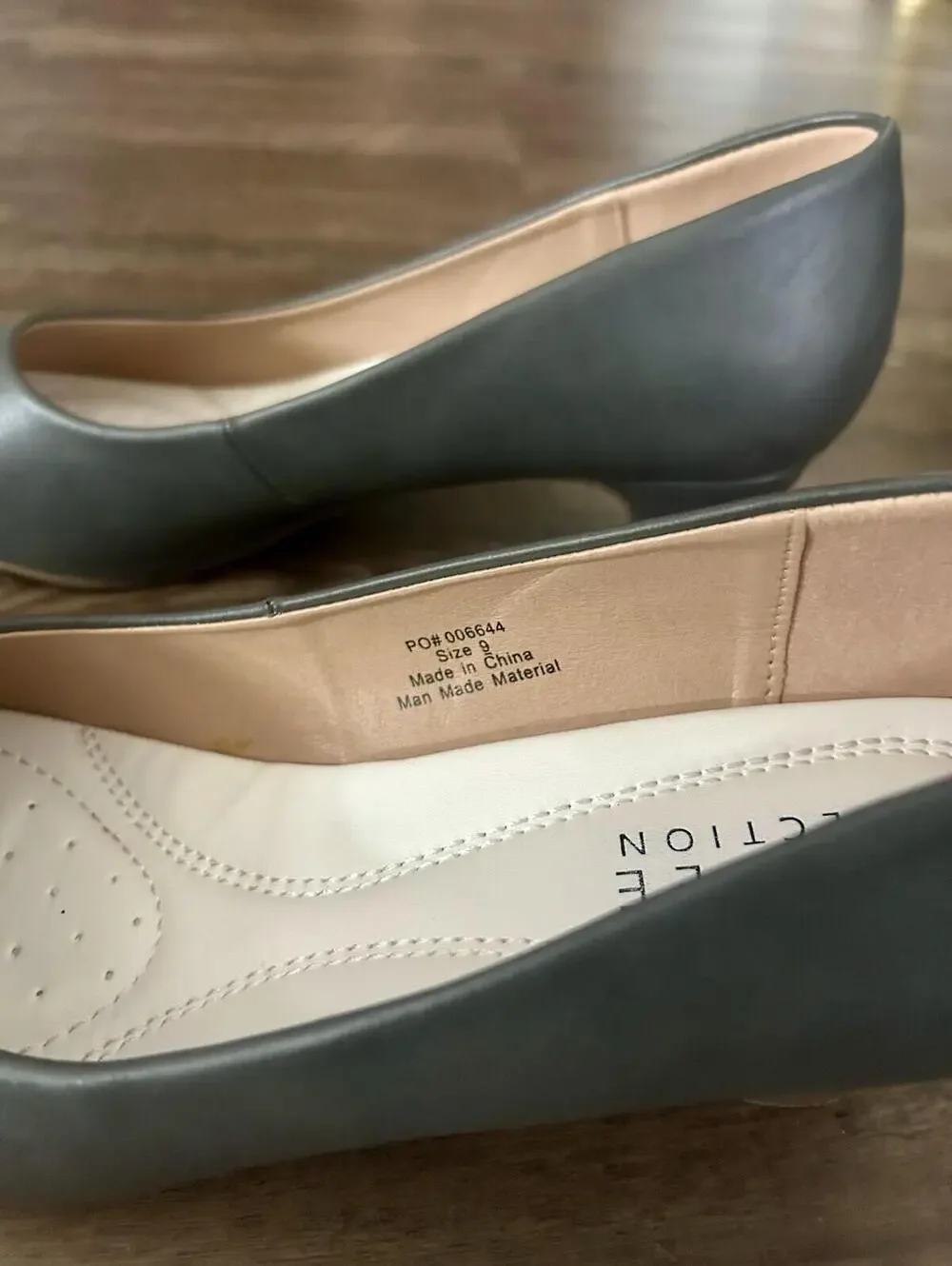Journee Collection Saarii Womens Round Closed Toe Block Heel Pumps Size 9 Gray
